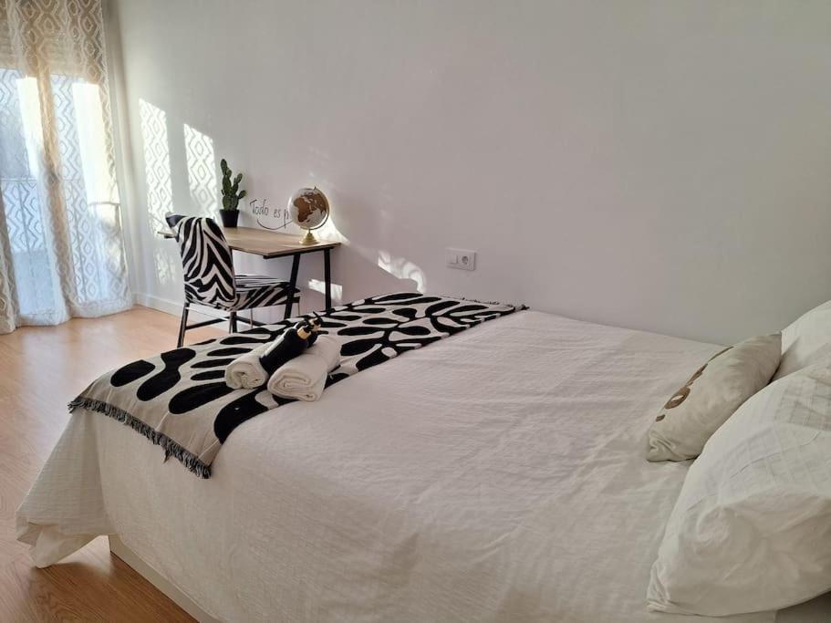 Apartamento Plaza Espana De Luque Appartement Buitenkant foto